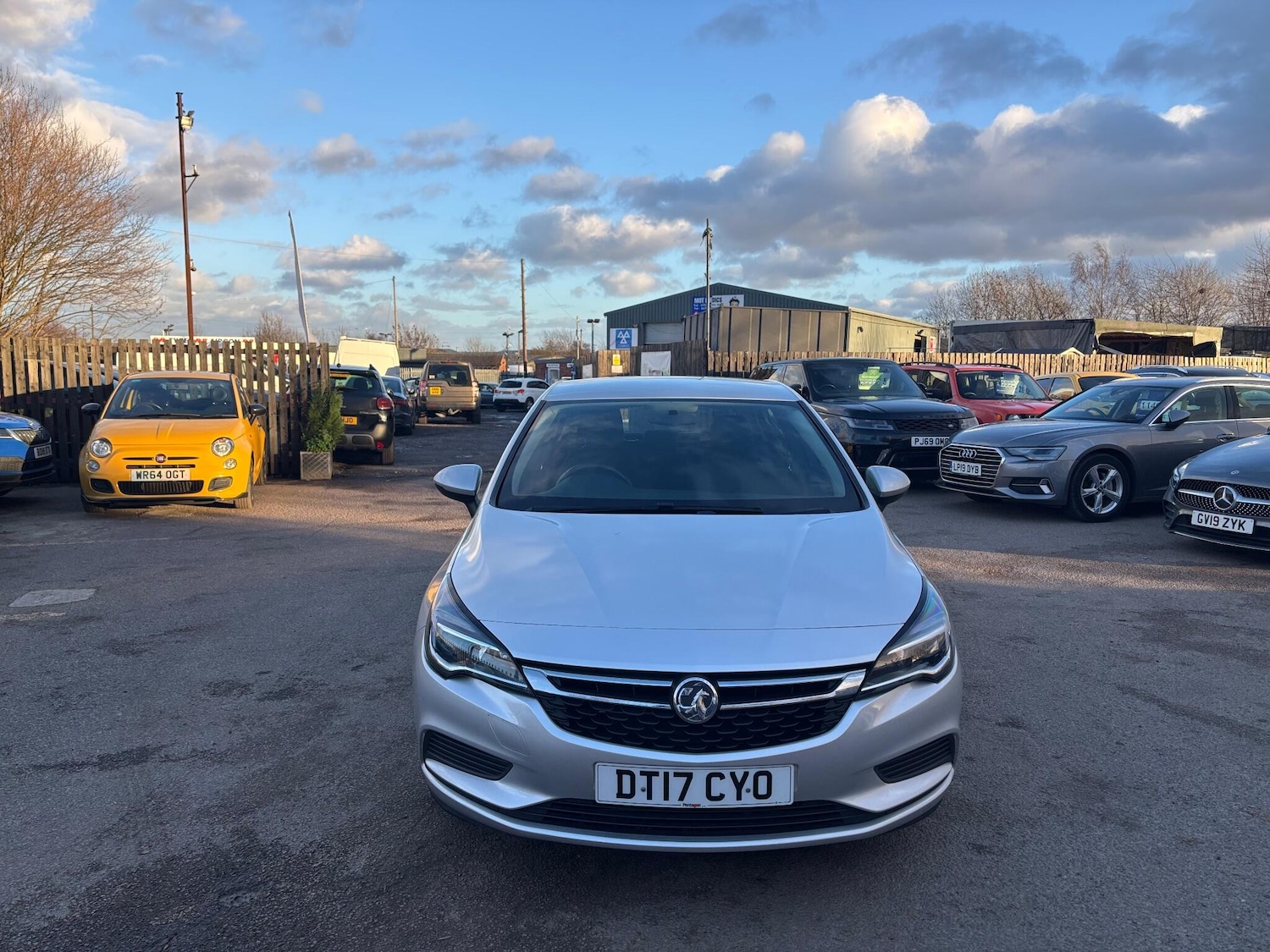 Used Vauxhall Astra 2017 for sale - 76926048: Photo 3