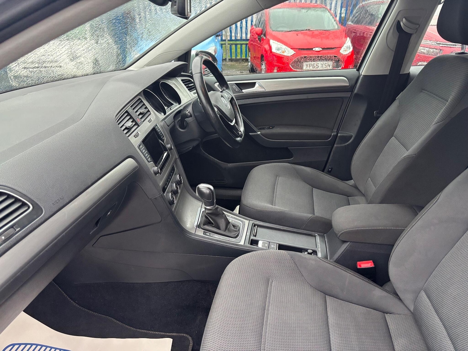 Used Volkswagen Golf 2014 for sale - 76855642: Photo 11