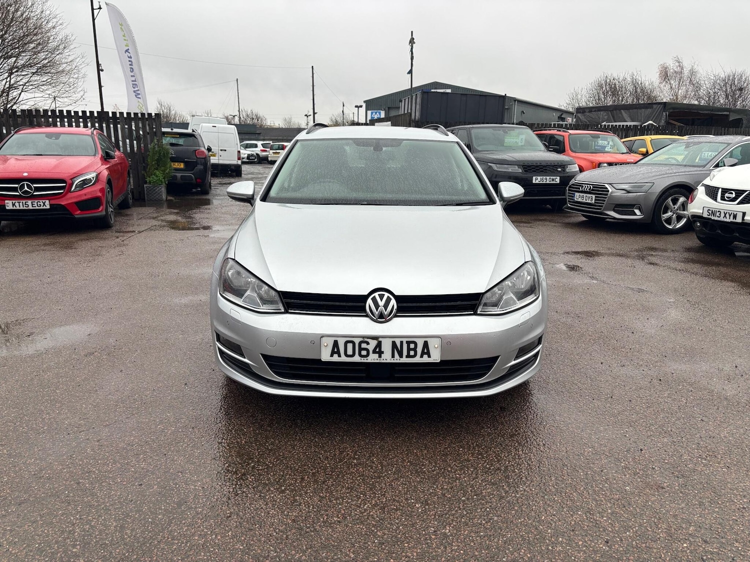 Used Volkswagen Golf 2014 for sale - 76855642: Photo 2