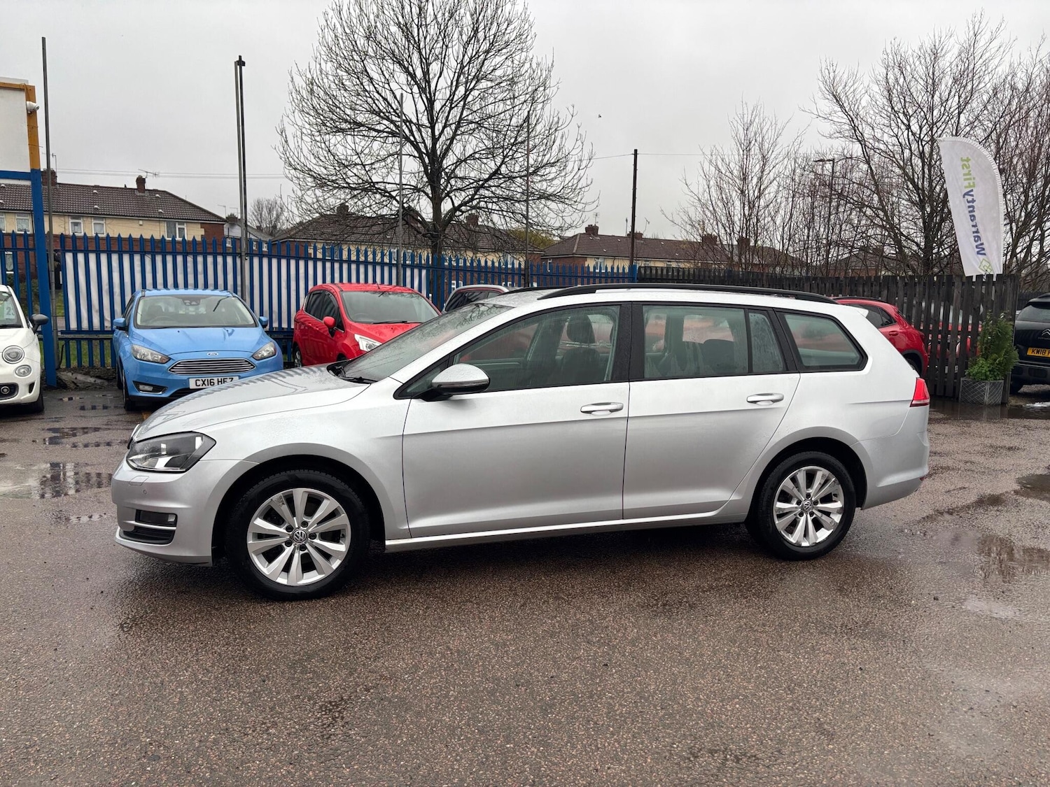 Used Volkswagen Golf 2014 for sale - 76855642: Photo 3