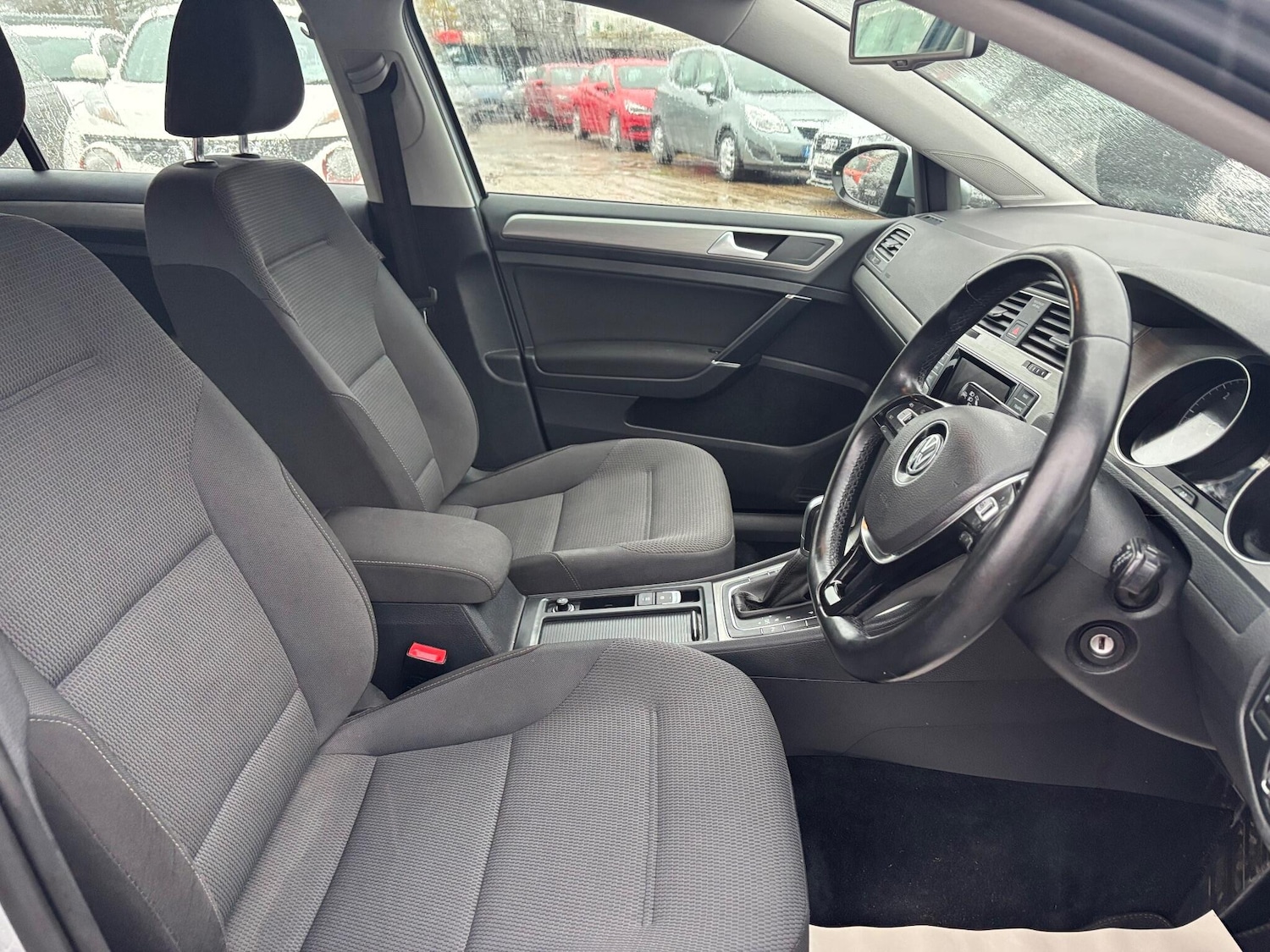 Used Volkswagen Golf 2014 for sale - 76855642: Photo 7