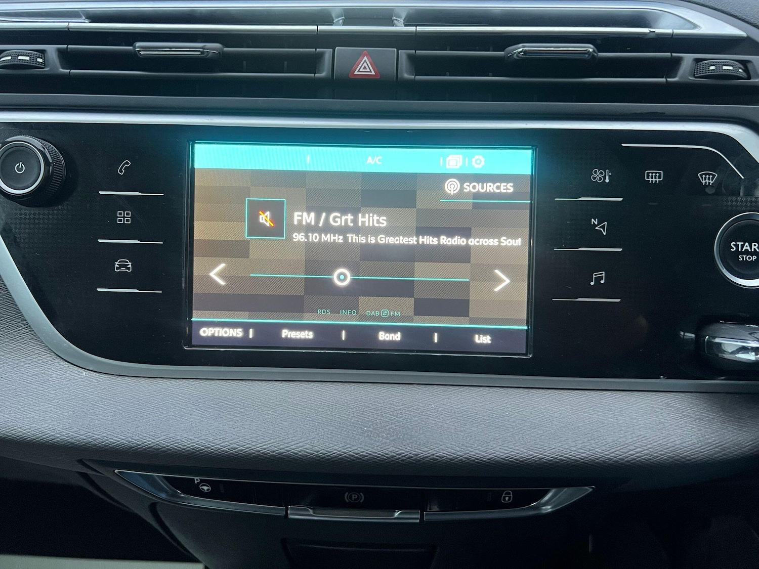 Used Citroen C4 Grand Picasso 2018 for sale - 76613264: Photo 14