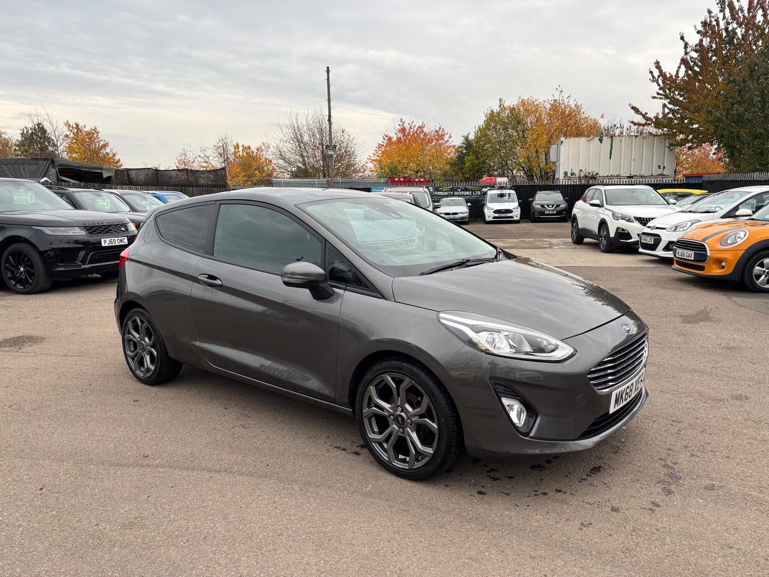 Used Ford Fiesta 2018 for sale - 76512120: Photo 1