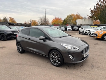Used Ford Fiesta 2018 for sale - 76512120: Photo