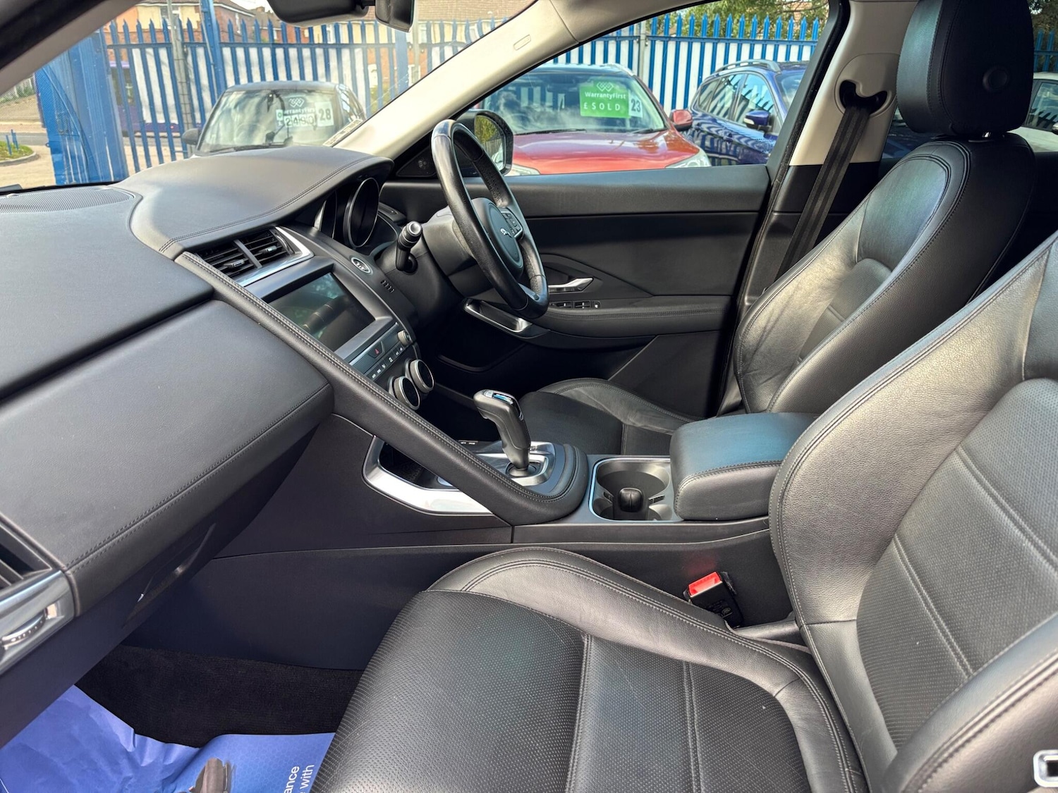 Used Jaguar E-Pace 2018 for sale - 77029768: Photo 11