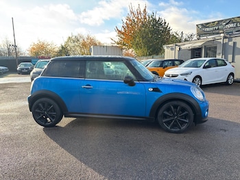 Used MINI Hatch 2011 for sale - 76522231: Photo