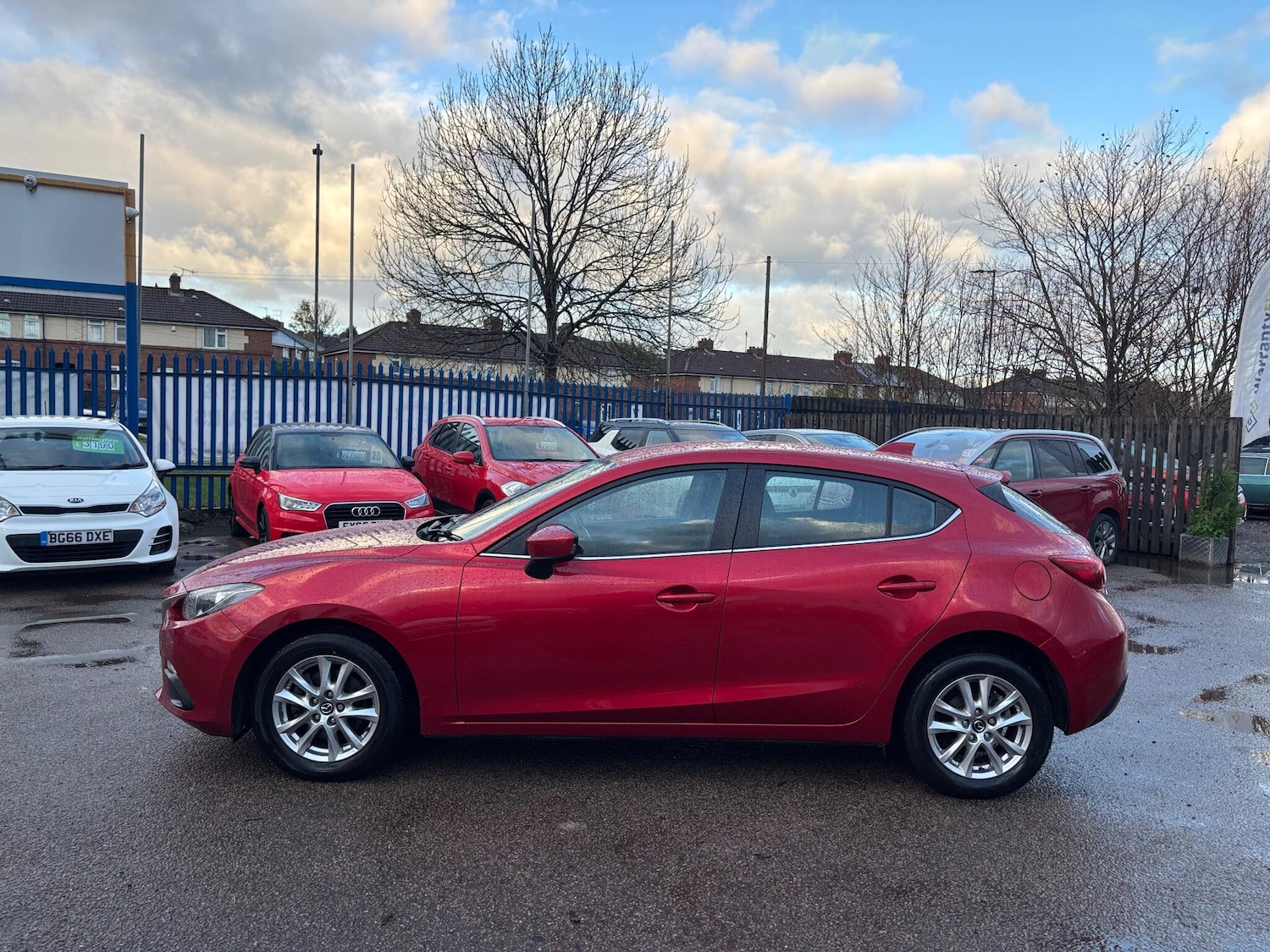 Used Mazda Mazda3 for sale - 77016094: Photo 4