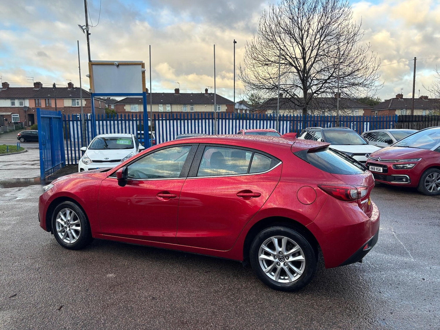 Used Mazda Mazda3 for sale - 77016094: Photo 5