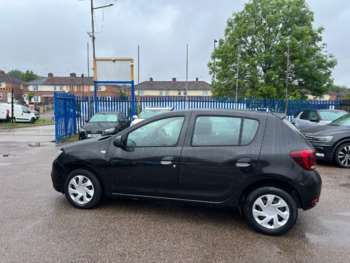 Used Dacia Sandero 2019 for sale - 74776842: Photo