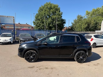 Used Peugeot 2008 2018 for sale - 79337502: Photo