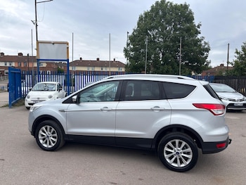 Used Ford Kuga 2015 for sale - 76388281: Photo