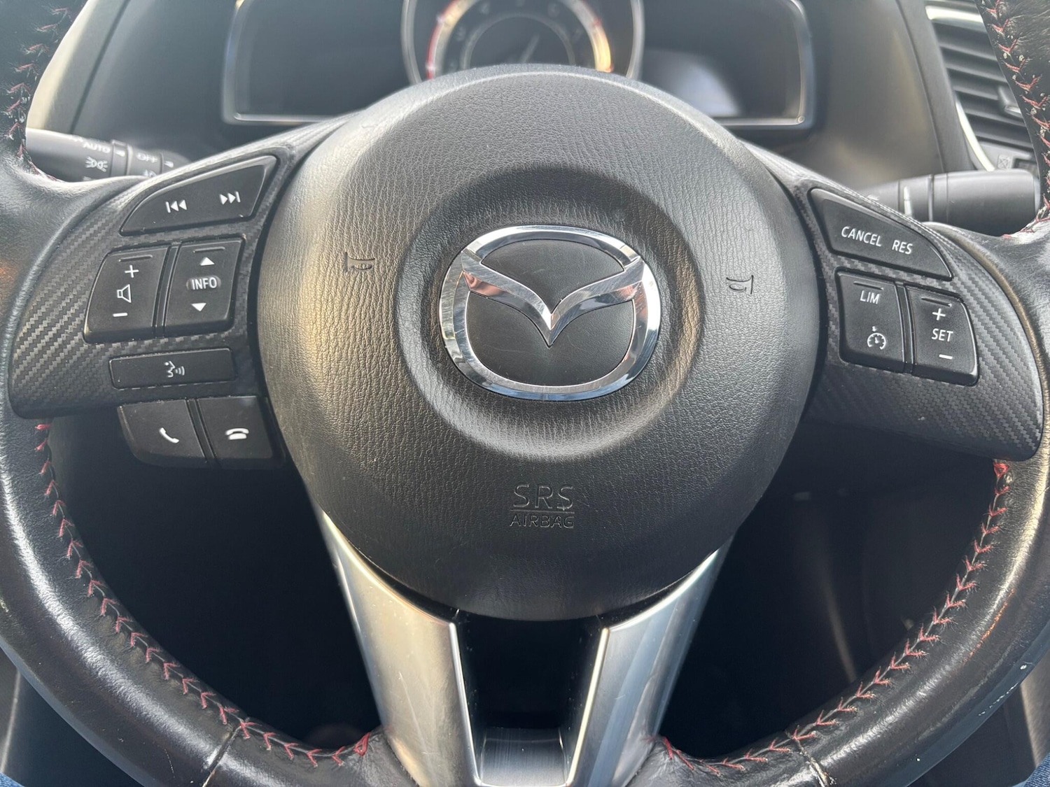 Used Mazda Mazda3 2016 for sale - 76409112: Photo 17