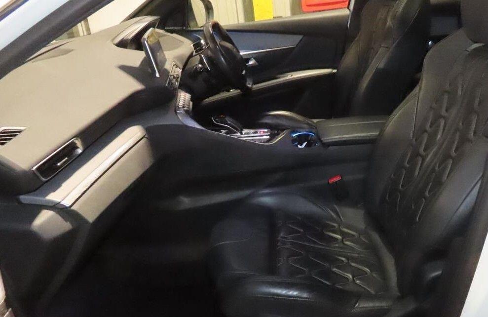 Used Peugeot 3008 2020 for sale - 77358477: Photo 2