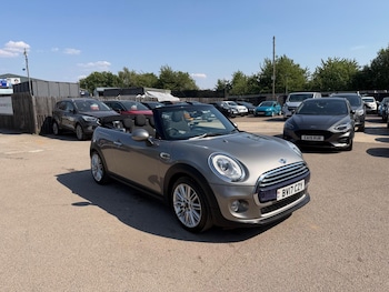 Used MINI Convertible 2017 for sale - 79181832: Photo