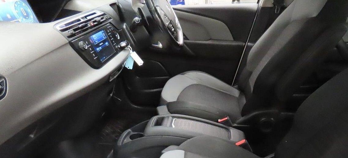Used Citroen Grand C4 Picasso 2015 for sale - 77939593: Photo 2