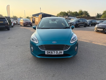Used Ford Fiesta 2017 for sale - 79553490: Photo