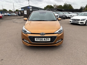 Used Hyundai i20 2016 for sale - 76020825: Photo