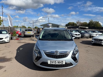 Used Vauxhall Zafira Tourer 2015 for sale - 75977333: Photo