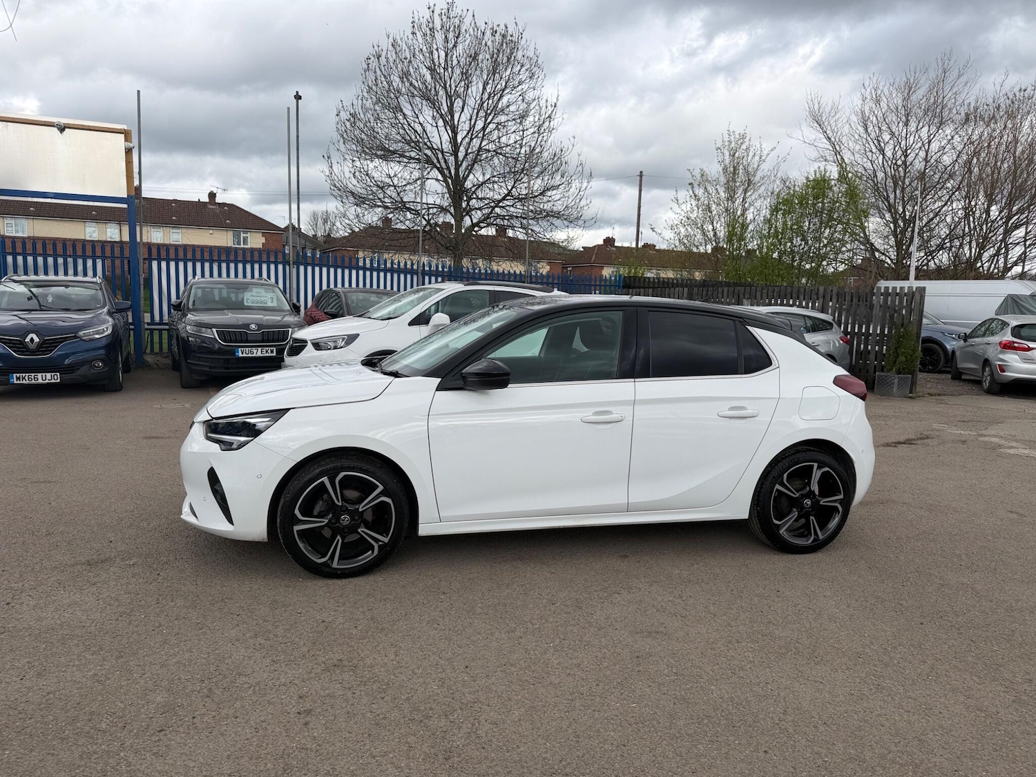 Used Vauxhall Corsa for sale - 78127524: Photo 3