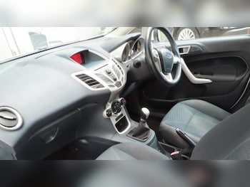 Used Ford Fiesta 2011 for sale - 79609181: Photo
