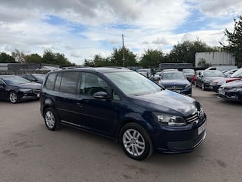 Used Volkswagen Touran 2013 for sale - 79741333: Photo