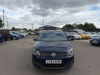 Used Volkswagen Touran 2013 for sale - 79741333: Photo