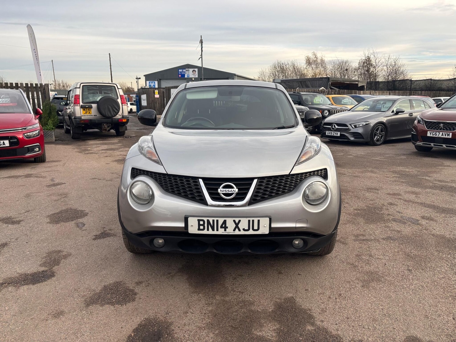 Used Nissan Juke 2014 for sale - 76714679: Photo 2