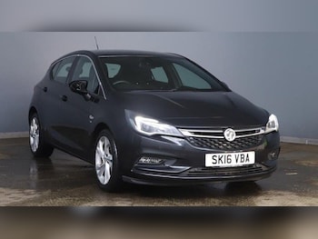 2016 (16) - 1.6 CDTi 16V 136 SRi 5dr Auto