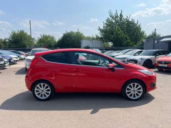 Used Ford Fiesta 2015 for sale - 74909638: Photo