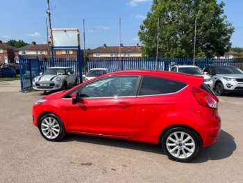 Used Ford Fiesta 2015 for sale - 74909638: Photo