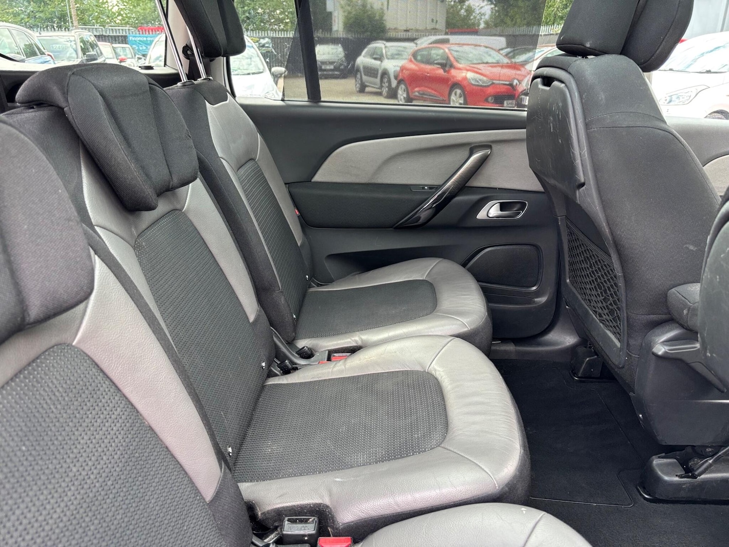 Used Citroen C4 Grand Picasso 2016 for sale - 76865519: Photo 12