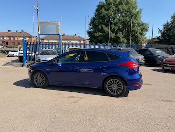 Used Ford Focus 2017 for sale - 78999841: Photo