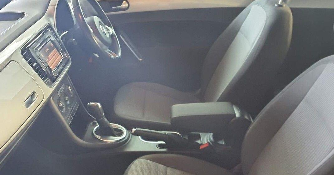 Used Volkswagen Beetle for sale - 78007286: Photo 2