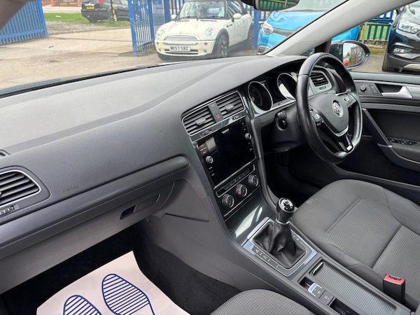 Used Volkswagen Golf 2019 for sale - 76073144: Photo 7