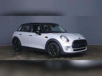 Used MINI Hatch 2015 for sale - 77291197: Photo
