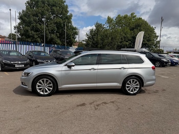 Used Volkswagen Passat 2019 for sale - 79328776: Photo