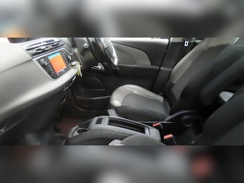 Used Citroen C4 Grand Picasso 2017 for sale - 77166600: Photo