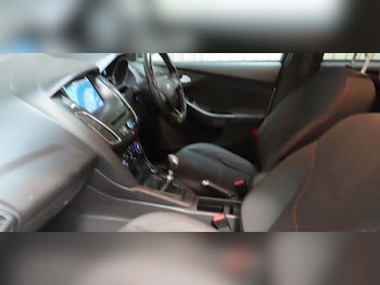 Used Ford Focus 2018 for sale - 78491460: Photo