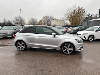 Used Audi A1 2012 for sale - 76942597: Photo