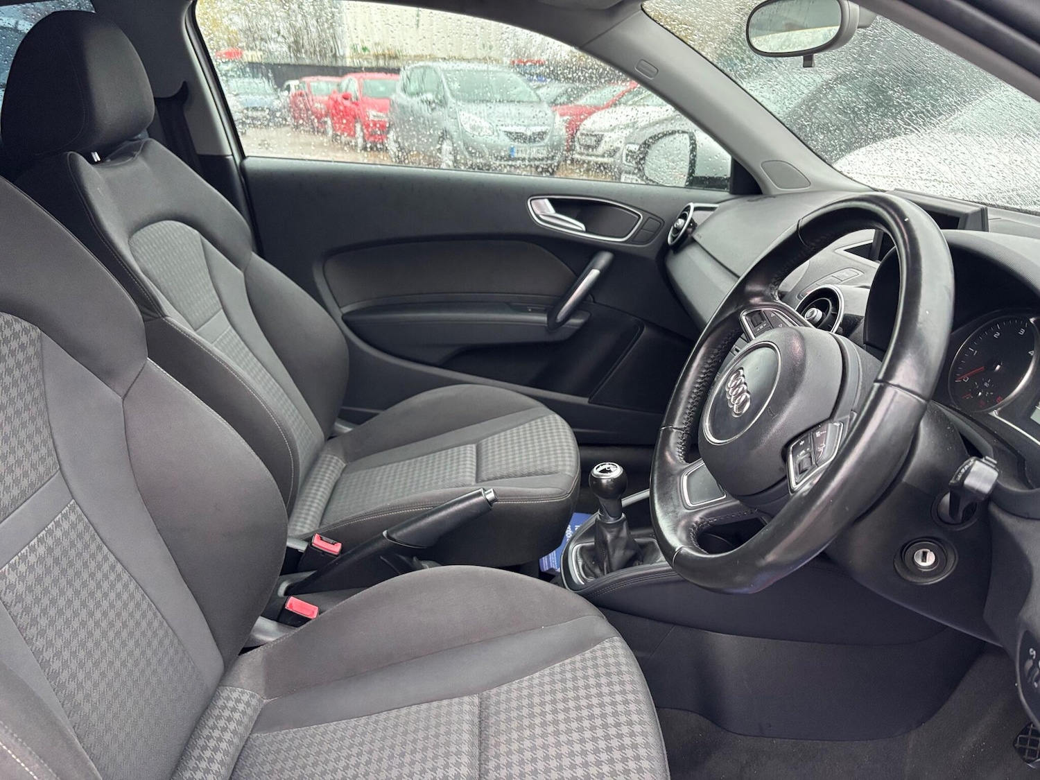 Used Audi A1 2012 for sale - 76942597: Photo 7