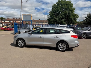 Used Ford Focus 2021 for sale - 78982194: Photo