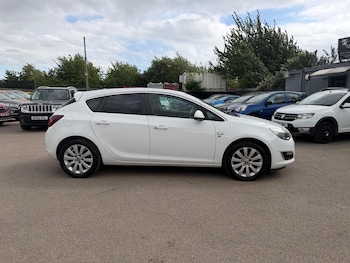 Used Vauxhall Astra 2013 for sale - 79116067: Photo