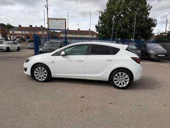 Used Vauxhall Astra 2013 for sale - 79116067: Photo