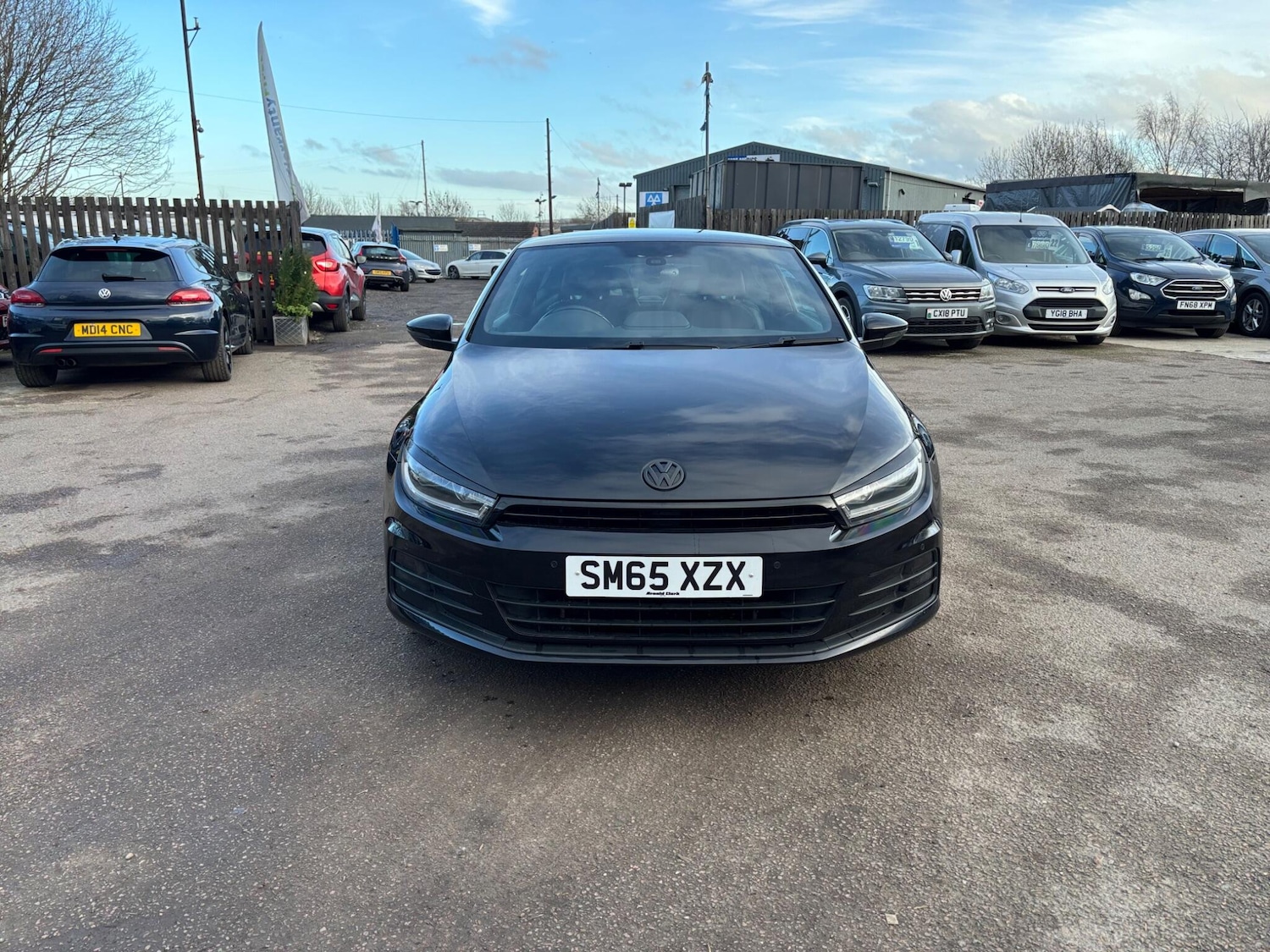 Used Volkswagen Scirocco 2015 for sale - 77314650: Photo 2