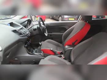 Used Ford Fiesta 2015 for sale - 79831069: Photo