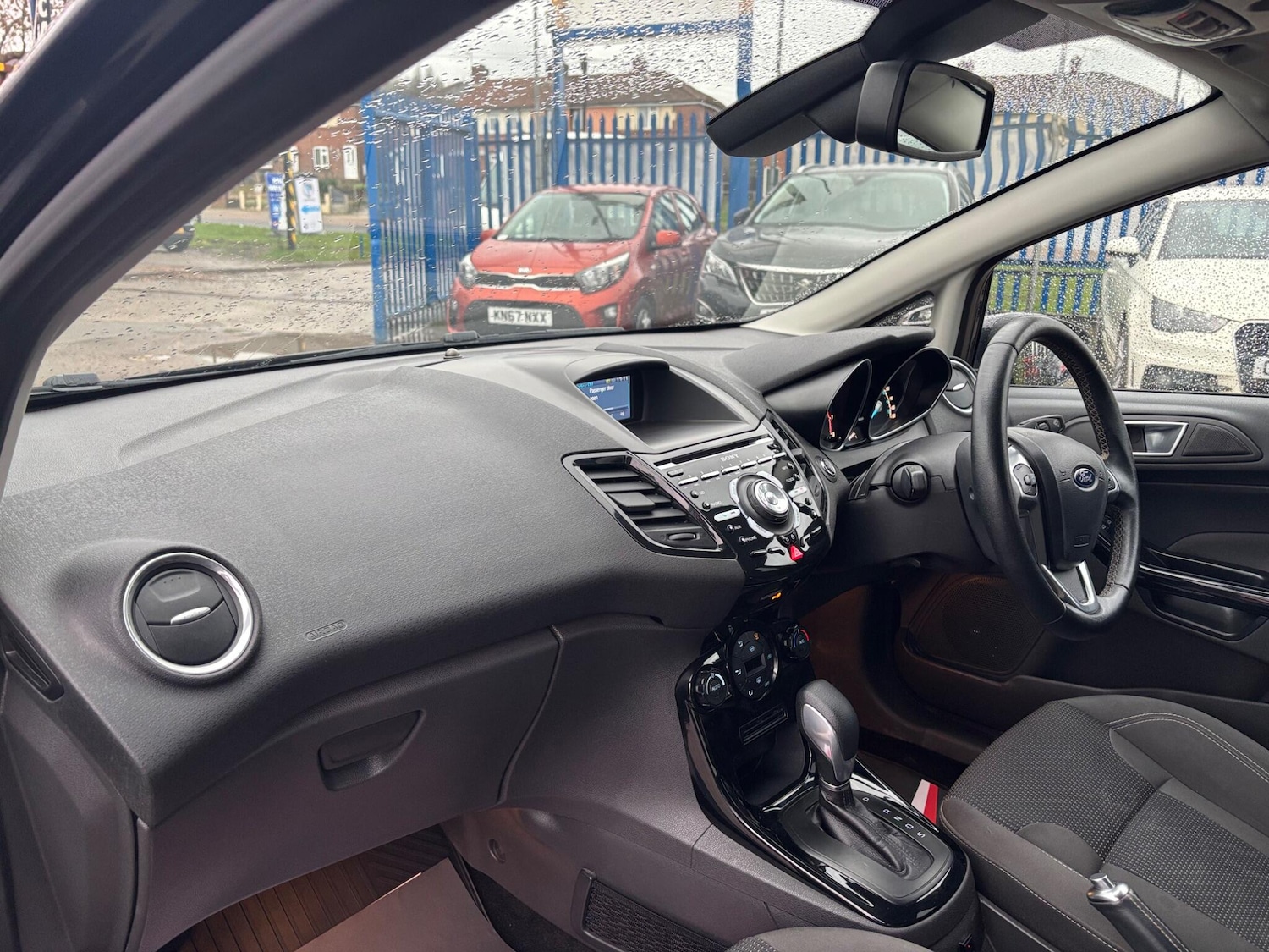 Used Ford Fiesta 2015 for sale - 77306335: Photo 10