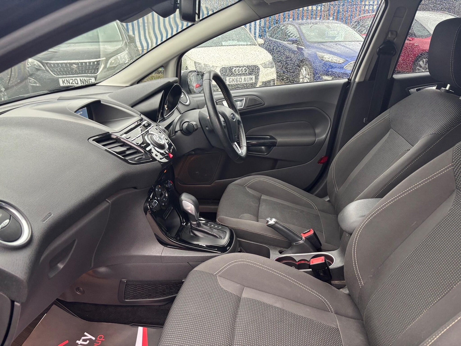 Used Ford Fiesta 2015 for sale - 77306335: Photo 11