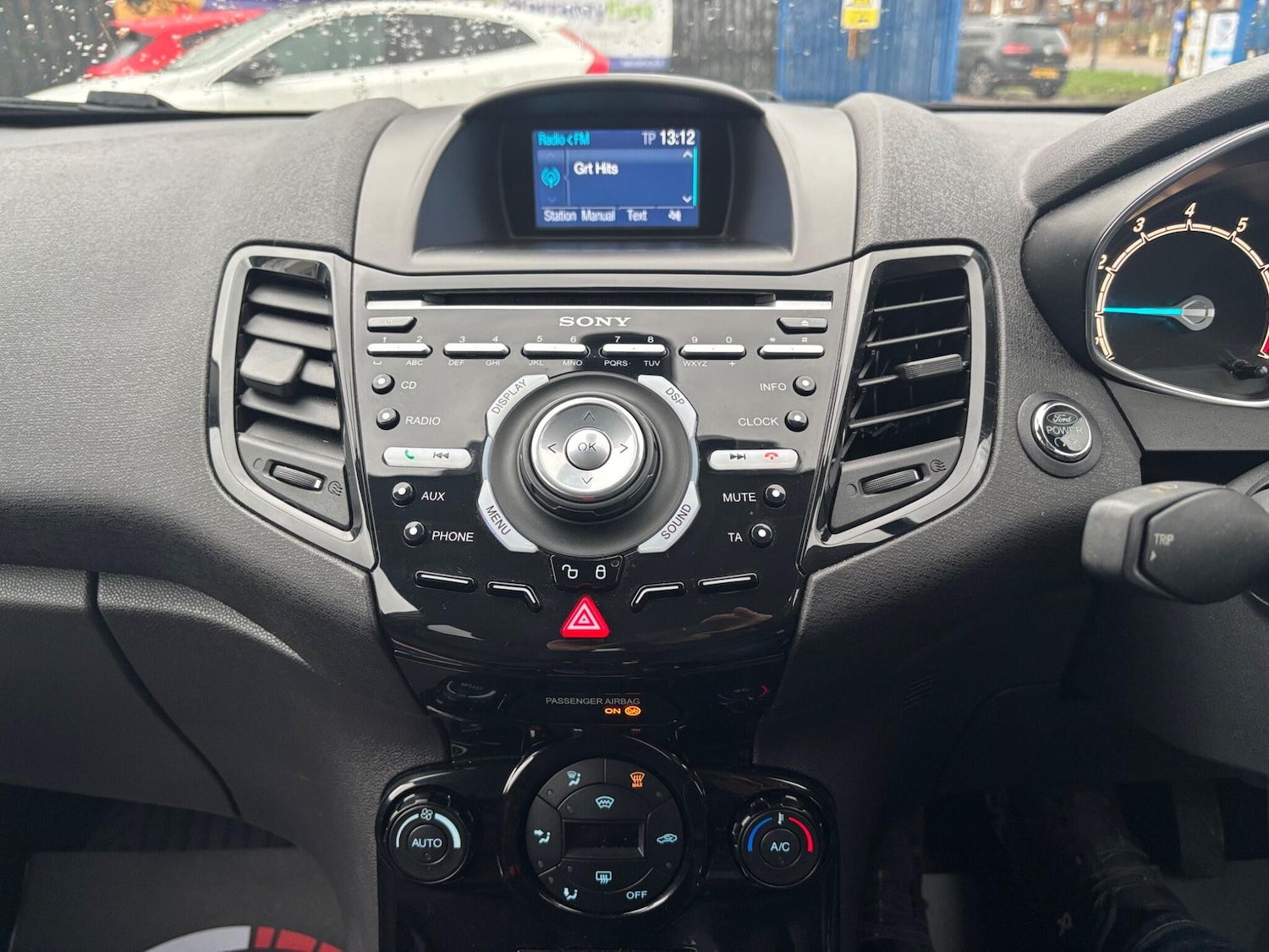 Used Ford Fiesta 2015 for sale - 77306335: Photo 14