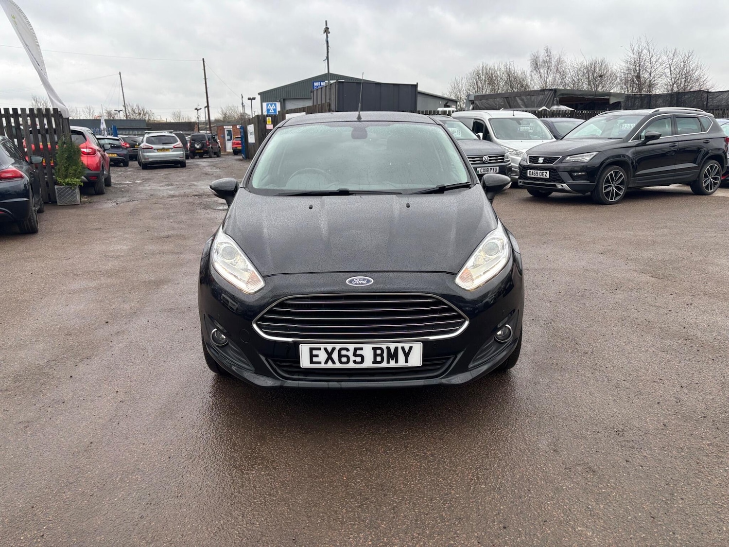 Used Ford Fiesta 2015 for sale - 77306335: Photo 2