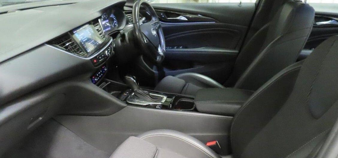 Used Vauxhall Insignia 2019 for sale - 77671305: Photo 2